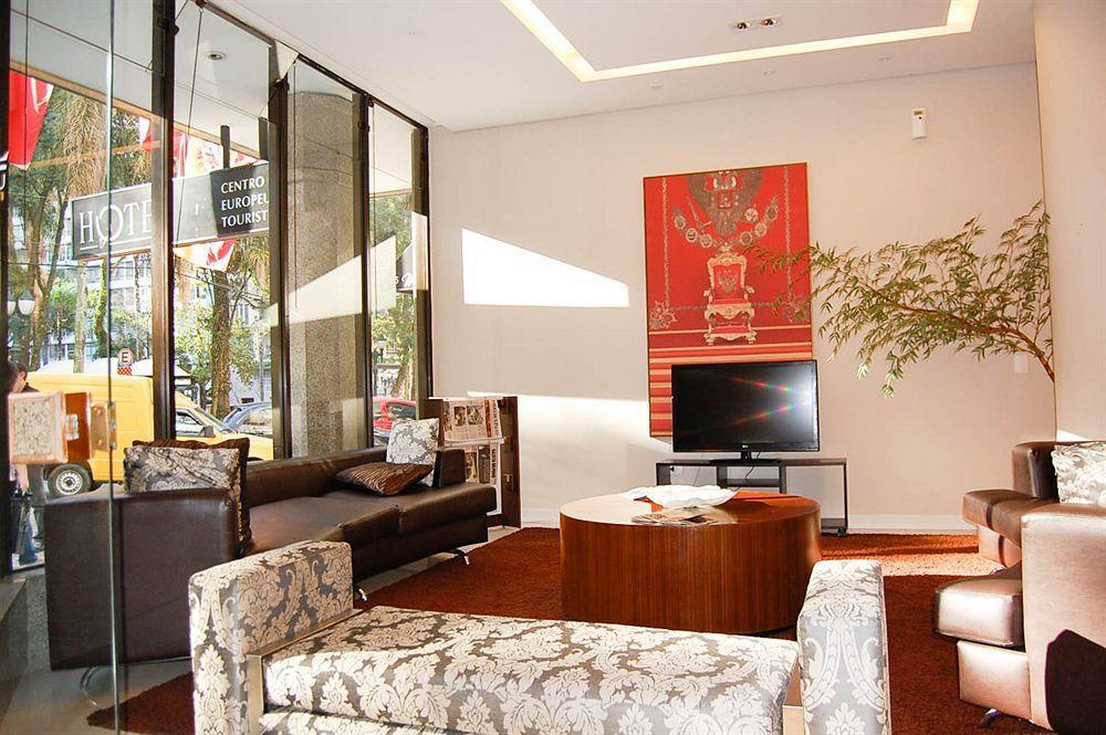 Centro Europeu Hotel 3*